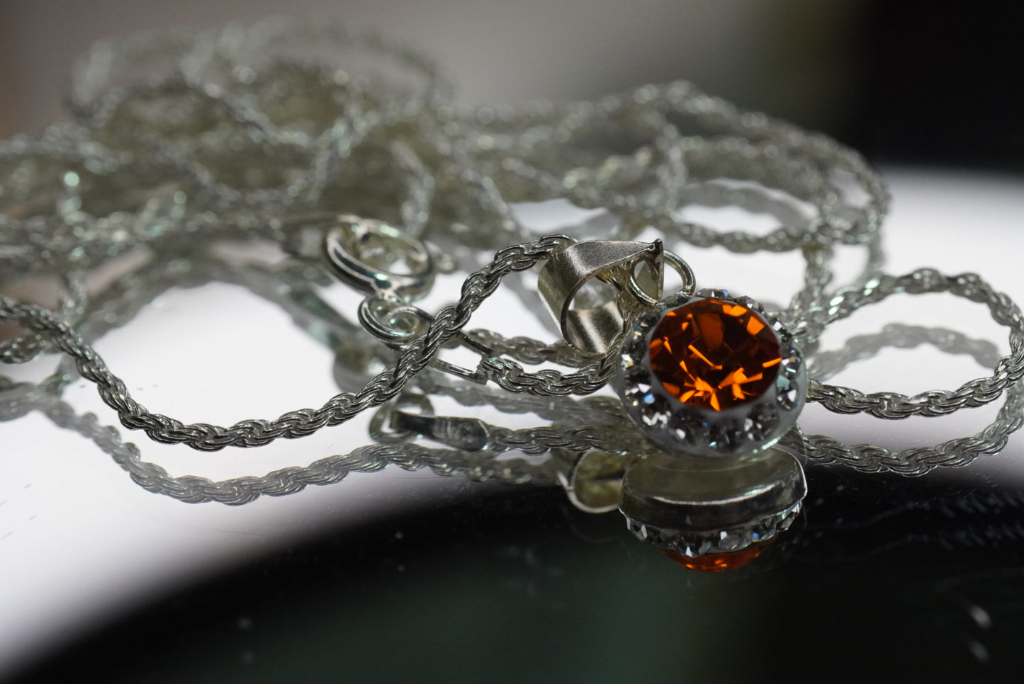 Collar Punto de Luz Naranjo - Plata 925.