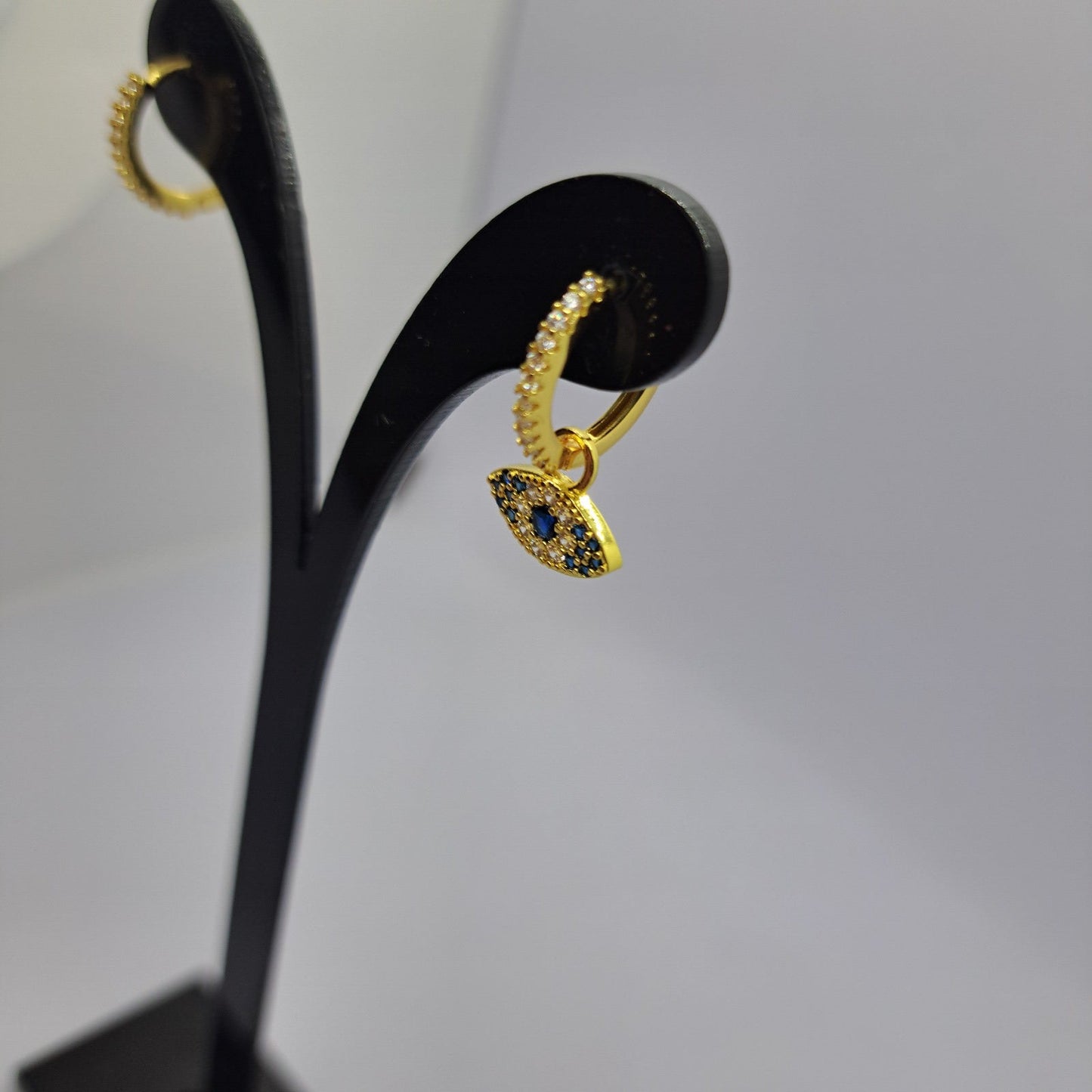 Aros Mirada Celestial Dorada - Plata 925.