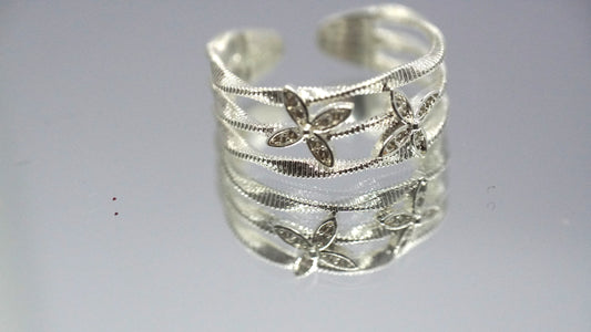 Anillo Floreado Brillante - Plata 925