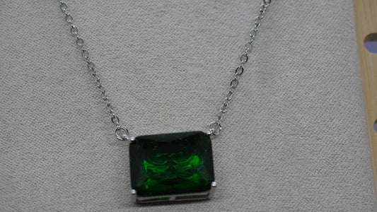 Collar de Piedra Esmeralda - Plata 925.