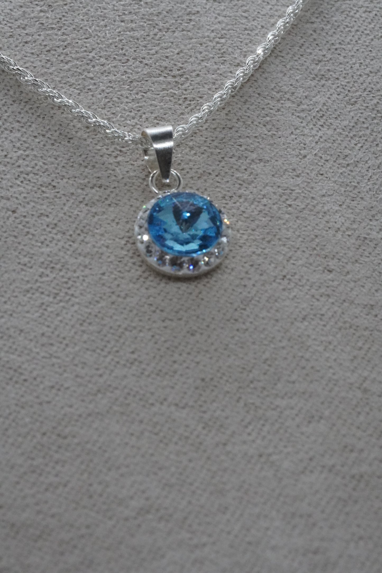 Collar Punto de Luz Azul - Plata 925.
